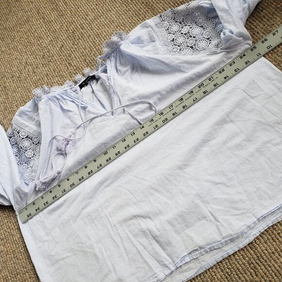En Saison Peasant Blouse With Eyelet Detail Women's Medium Blue - Picture 6 of 9